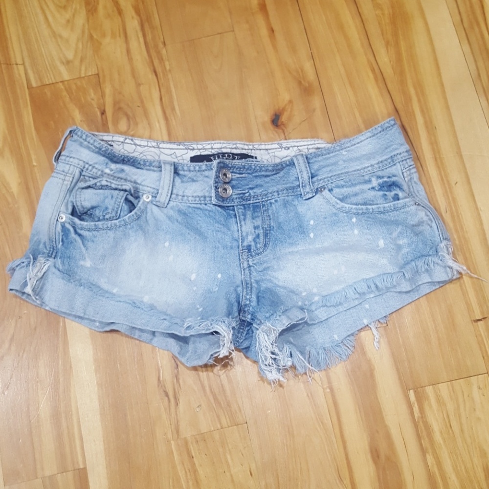 Distressed shorts